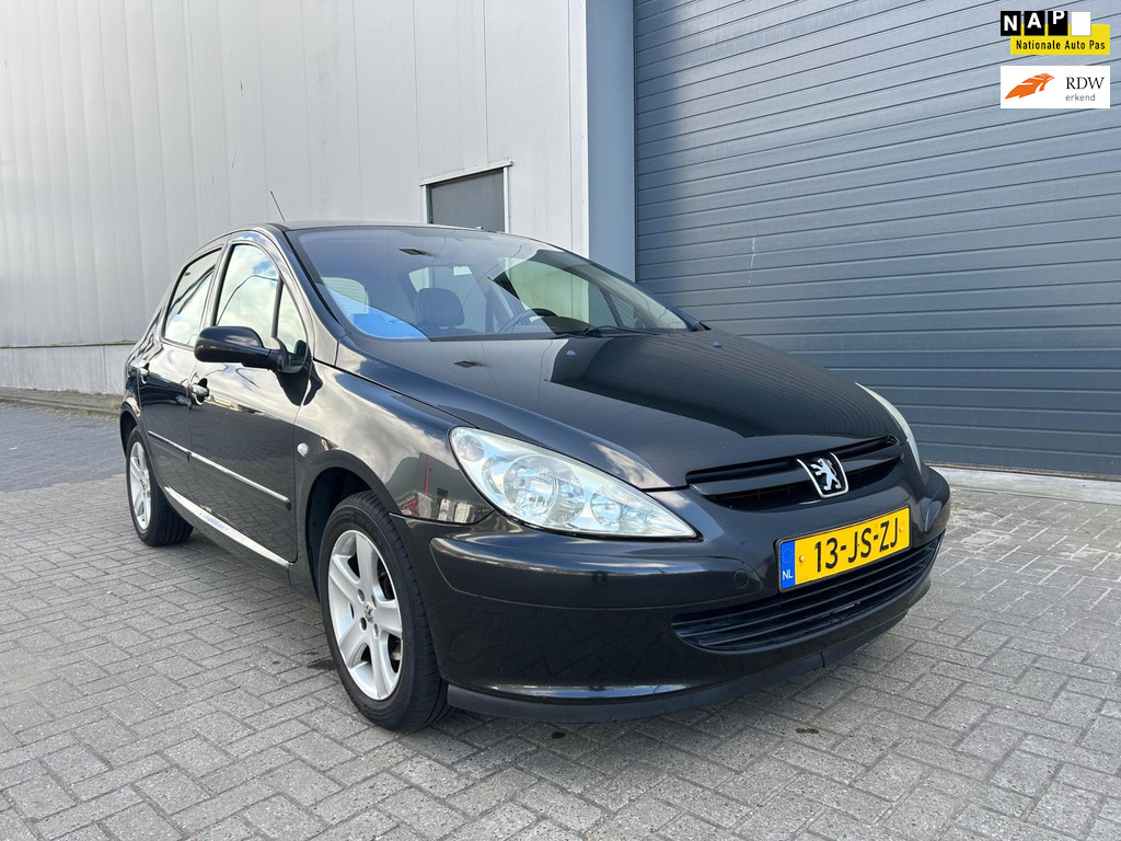 Peugeot 307 1.6-16V XSI 2002 - voorkant