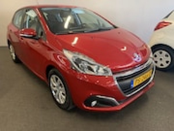 Peugeot 208 1.2 PureTech Blue Lion 2017 - voorkant