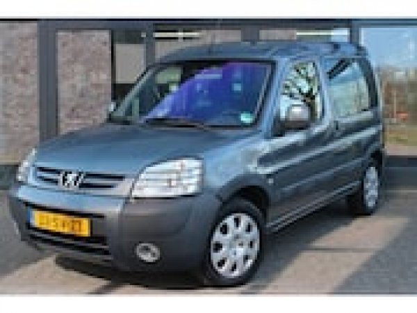 Foto van Peugeot Partner MPV