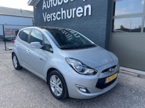 Hyundai Ix20 1.4i i-Vision 2012 - voorkant