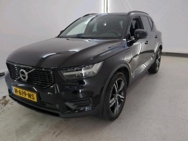 Volvo XC40 1.5 T5 Twin Engine R-Design 2020 - voorkant