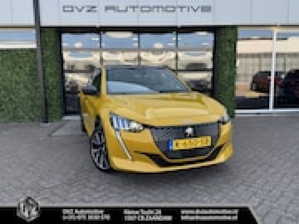 Peugeot 208 1.2 PureTech GT 2021 - voorkant