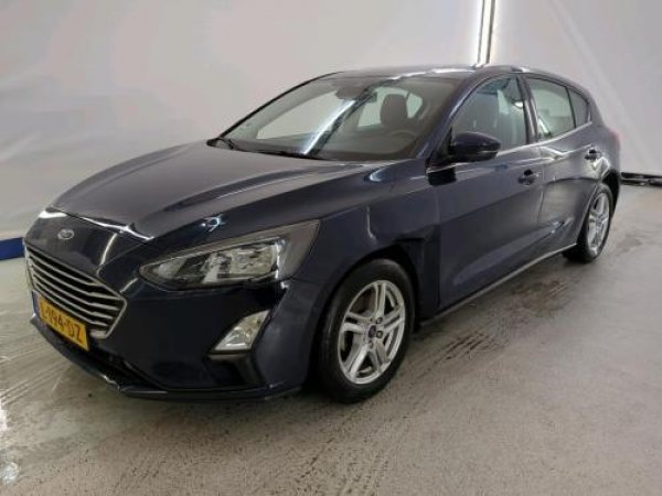 Ford Focus 1.5 EcoBlue Trend Edition Business 2021 - voorkant