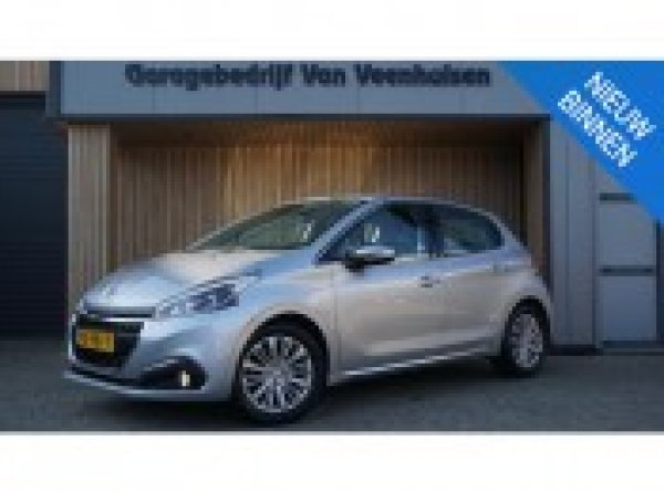 Peugeot 208 1.2 PureTech Allure 2017 - voorkant