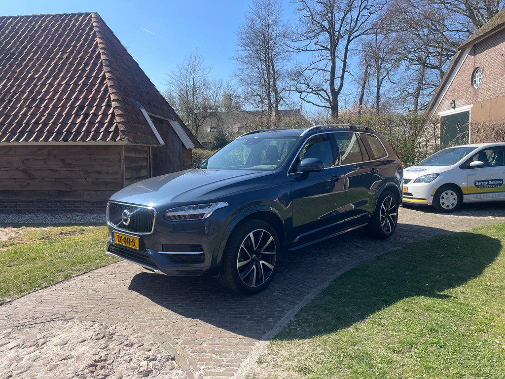 Volvo Xc90 2.0 T8 Twin Engine AWD Momentum 2018 - voorkant