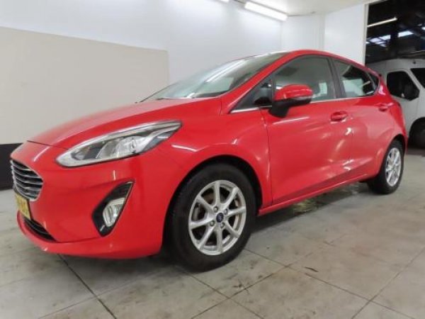 Ford Fiesta 1.0 EcoBoost Hybrid Titanium 2020 - voorkant