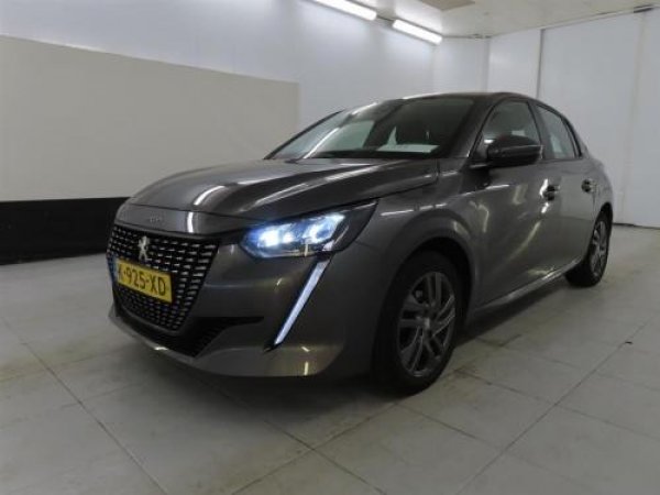 Peugeot 208 1.2 PureTech Active Pack 2021 - voorkant