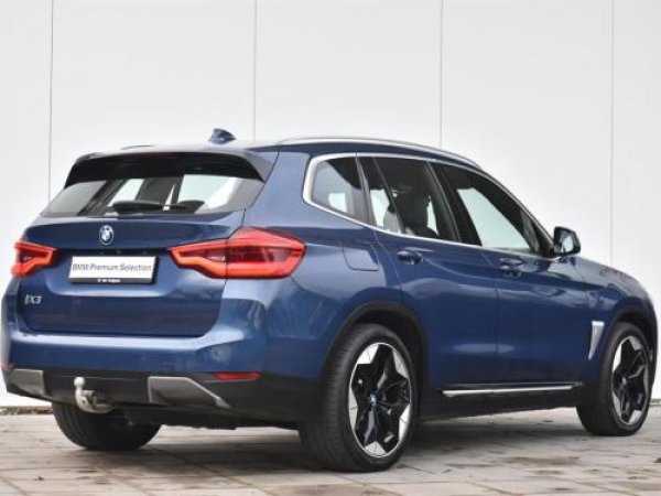 Foto van BMW iX3