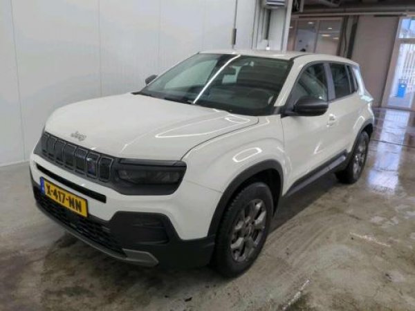 Jeep Avenger Longitude 2023 - voorkant