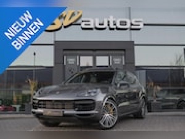 Porsche Cayenne 4.0 Turbo S E-Hybrid 2020 - voorkant