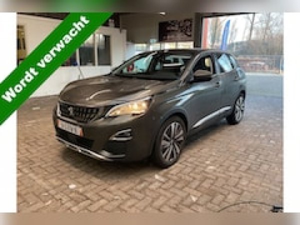Peugeot 3008 1.2 PureTech Allure 2019 - voorkant