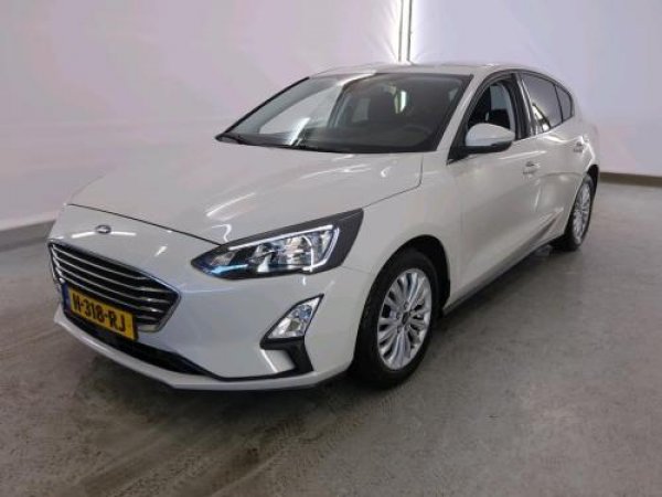 Ford Focus 1.5 EcoBoost Titanium Business 2020 - voorkant