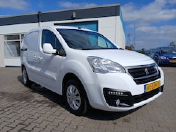 Foto van Peugeot Partner