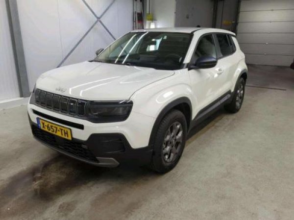 Jeep Avenger Longitude 2024 - voorkant