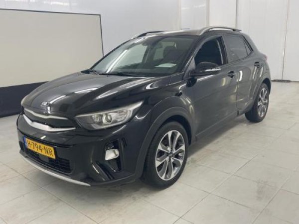 Kia Stonic 1.0 T-GDi DynamicPlusLine 2020 - voorkant