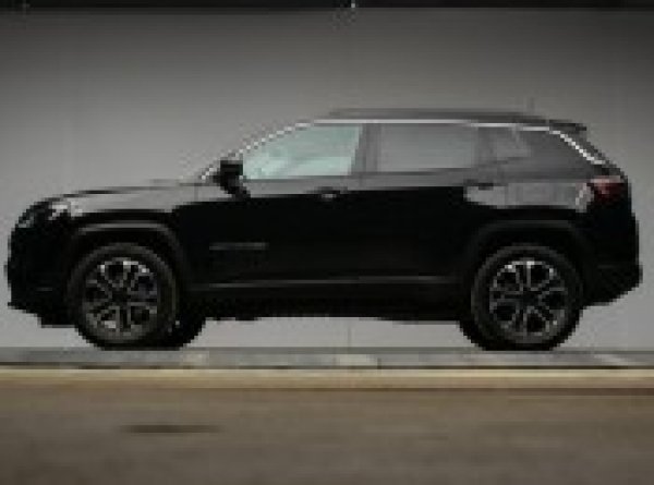 Jeep Compass 4xe 190 Plug-in Hybrid Electric Night Eagle 2022 - voorkant