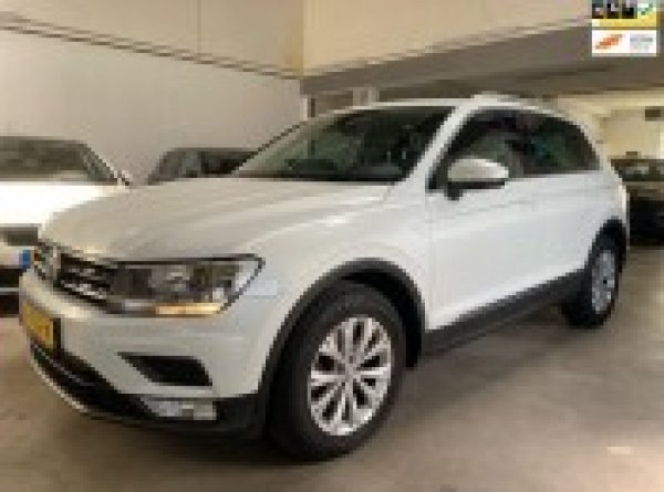 Volkswagen Tiguan 1.4 TSI ACT Connected Series 2017 - voorkant