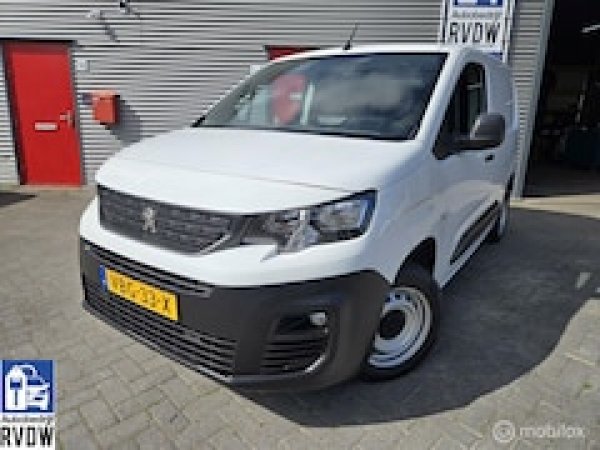 Foto van Peugeot Partner