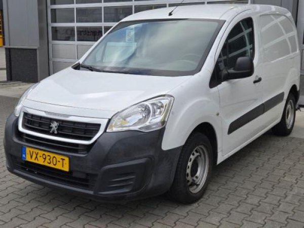 Foto van Peugeot Partner