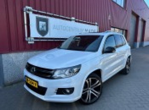 Volkswagen Tiguan 1.4 TSI R-Line Edition 2015 - voorkant