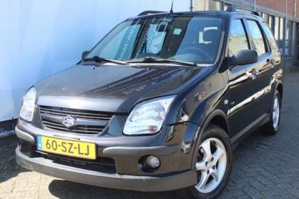 Suzuki Ignis 1.3-16V FreeStyle 2006 - voorkant
