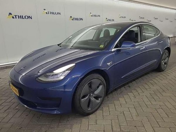Tesla Model 3 Standard RWD Plus 60 kWh 2019 - voorkant