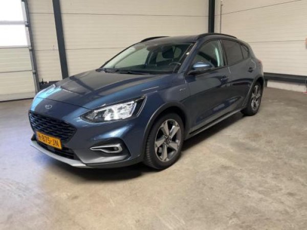 Ford Focus 1.0 EcoBoost Active Business 2020 - voorkant