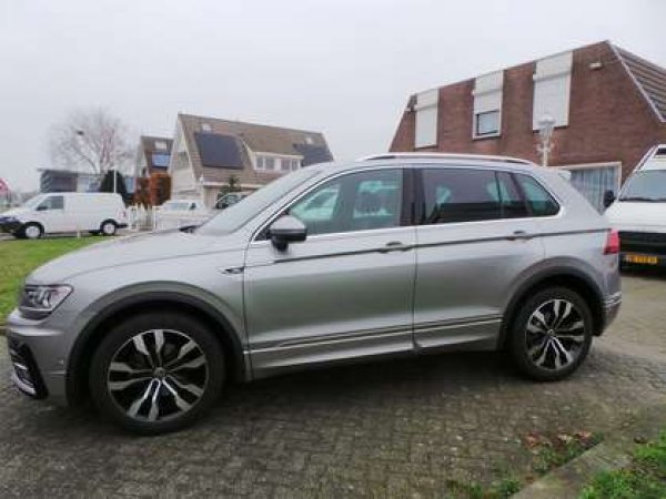 Volkswagen Tiguan 1.4 TSI 4Motion Highline Business R 2018 - voorkant