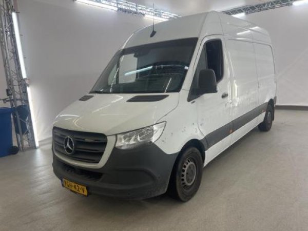 Foto van Mercedes-Benz Sprinter