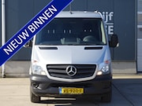 Mercedes-Benz Sprinter 210 2.2 CDI 325 2015 - voorkant