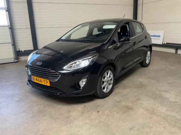 Ford Fiesta 1.0 EcoBoost Titanium 2022 - voorkant