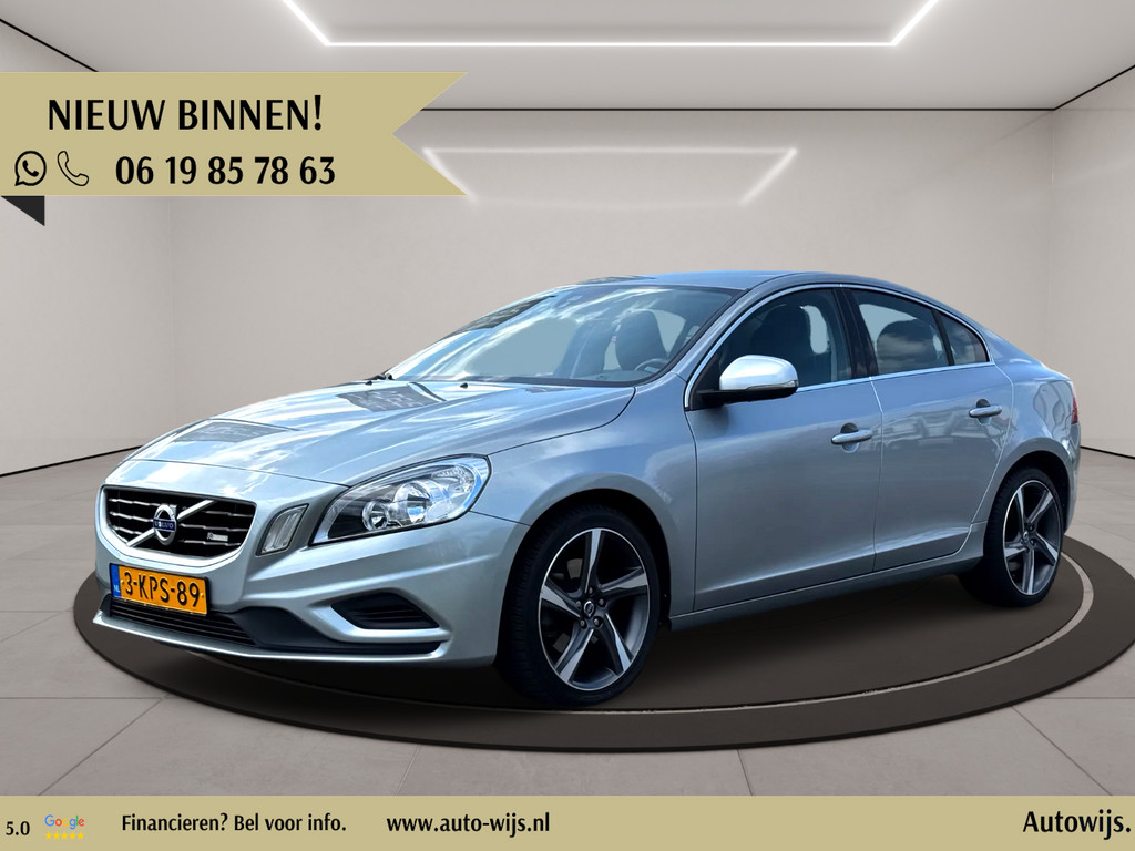 Volvo S60 1.6 T3 R-Design 2013 - voorkant