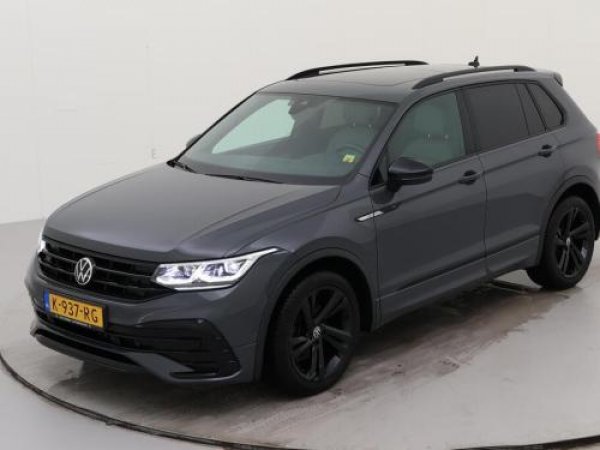 Volkswagen Tiguan 1.5 TSI R-Line Business+ 2021 - voorkant