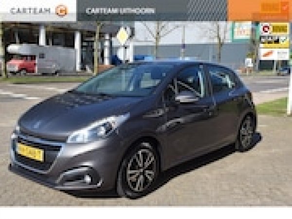 Peugeot 208 1.2 PureTech Blue Lion 2017 - voorkant