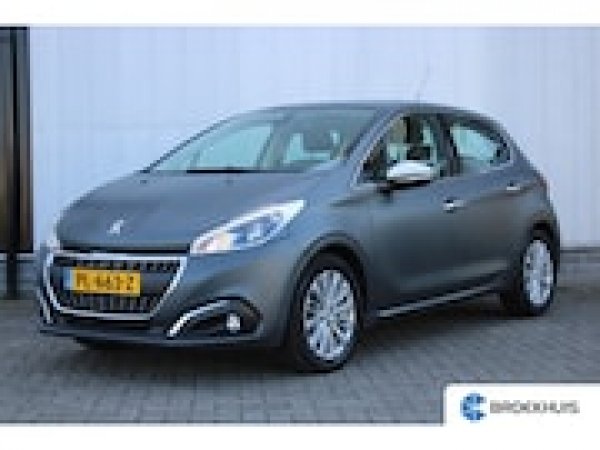 Peugeot 208 1.2 PureTech Allure 2017 - voorkant