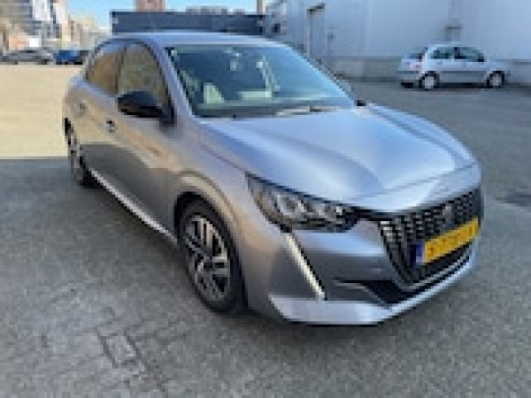 Peugeot 208 1.2 PureTech Allure 2023 - voorkant