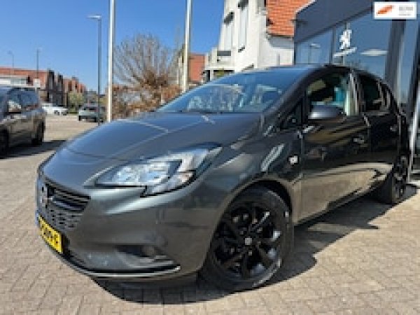 Opel Corsa 1.4 Online Edition 2018 - voorkant