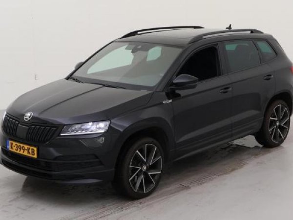 Skoda Karoq 1.5 TSI ACT Sportline Business 2021 - voorkant