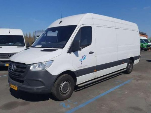 Mercedes-Benz Sprinter 311 2.2 CDI L3H2 2021 - voorkant