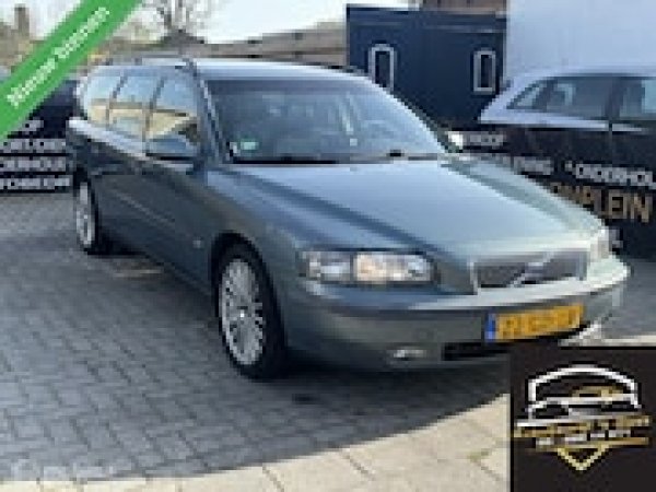 Volvo V70 2.4 Comfort Line 2000 - voorkant