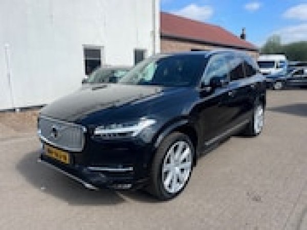 Volvo Xc90 2.0 D5 AWD First Edition 2016 - voorkant
