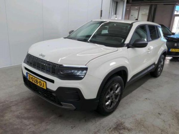 Jeep Avenger Longitude 2024 - voorkant
