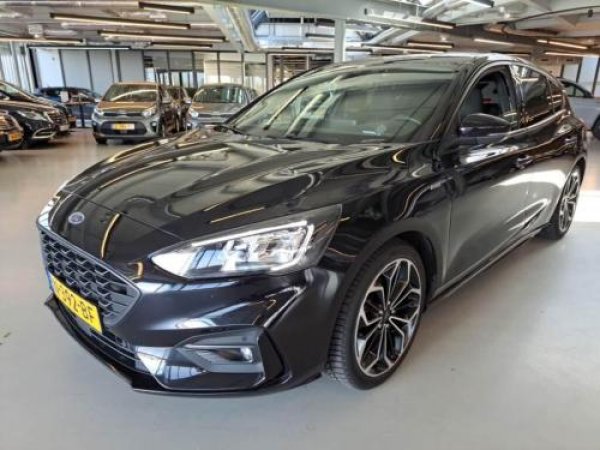 Ford Focus 1.0 EcoBoost ST Line X Business 2021 - voorkant
