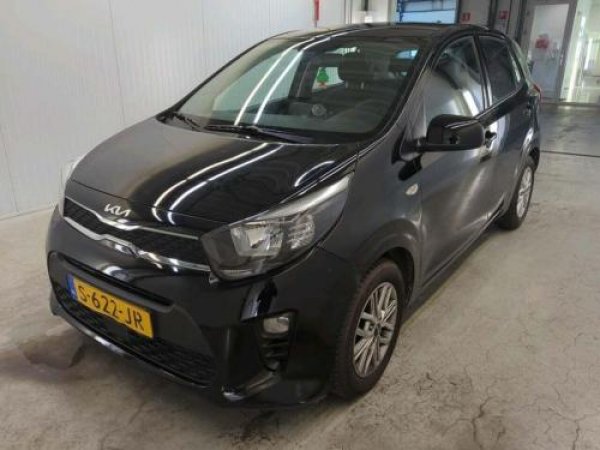 Kia Picanto 1.0 DPI DynamicLine 2023 - voorkant