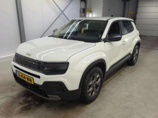 Jeep Avenger Longitude 2024 - voorkant