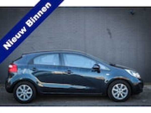 Kia Rio 1.2 CVVT Comfort Pack 2013 - voorkant