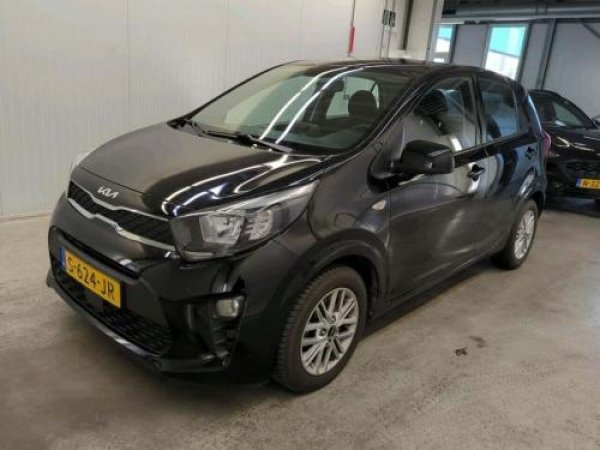 Kia Picanto 1.0 DPI DynamicLine 2023 - voorkant