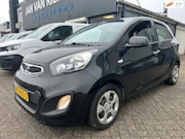 Kia Picanto 1.0 CVVT Airco 2011 - voorkant