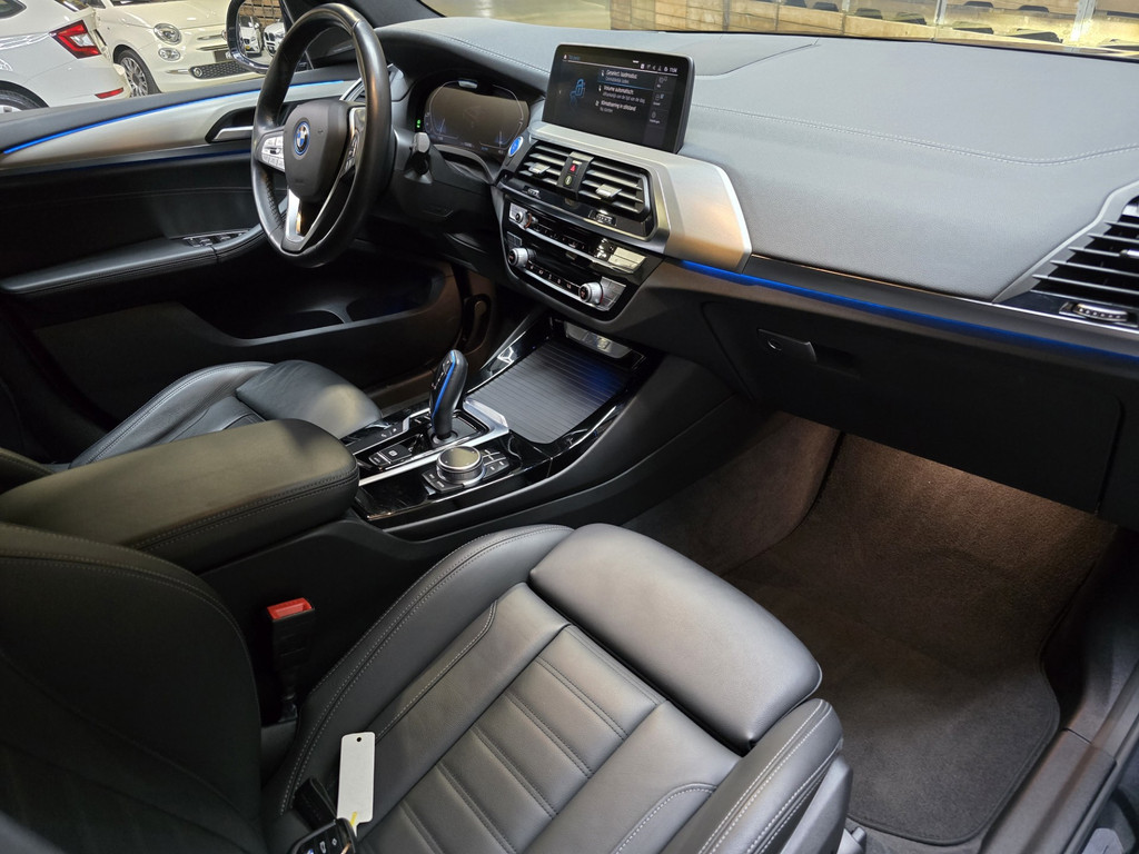 Foto van BMW Ix3