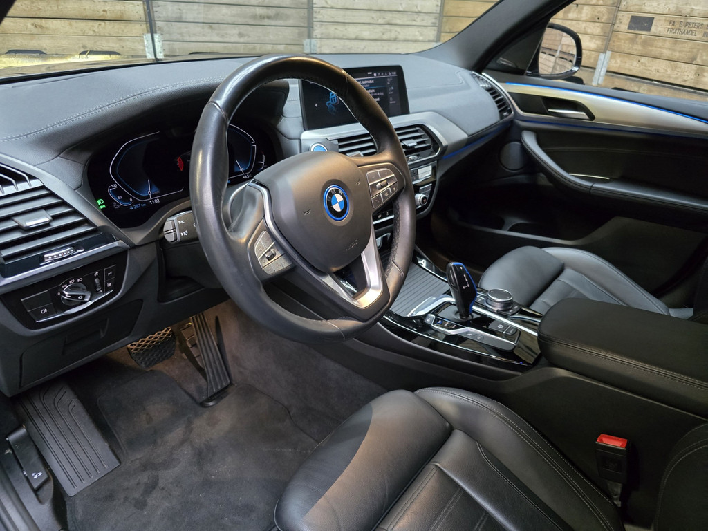 Foto van BMW Ix3